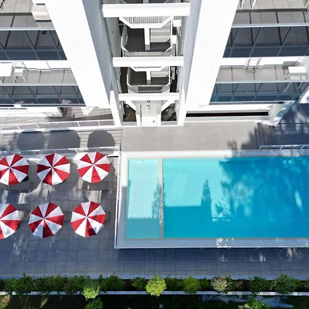 Penthouse With Pool And Solarium Apartment
