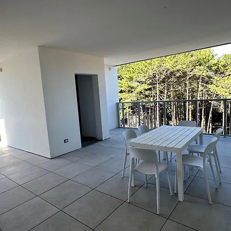 Penthouse With Pool And Solarium Bibione