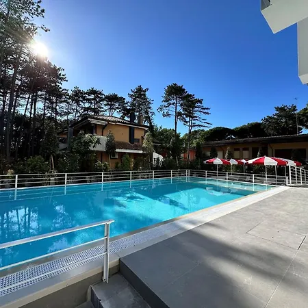 Apartment Penthouse With Pool And Solarium *