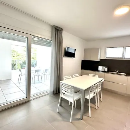 Penthouse With Pool And Solarium * Bibione