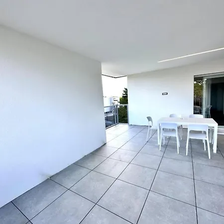 Apartment Penthouse With Pool And Solarium *