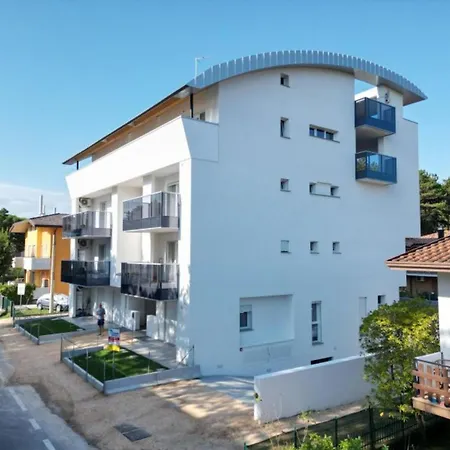 Penthouse With Pool And Solarium * Bibione
